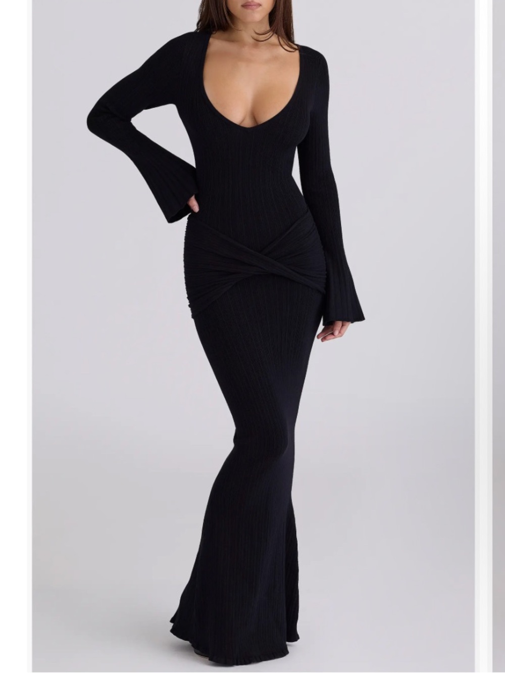 Mila Long Sleeve Rib Maxi Dress
HOUSE OF CB
CAD $361.89